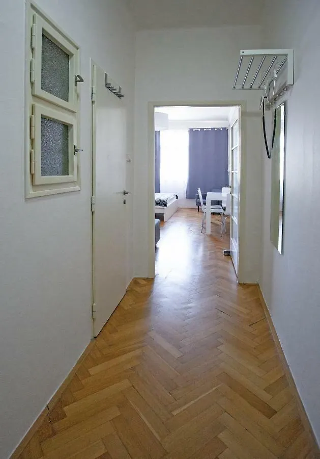 Casa Anna Apartment Opletalova Prag 0*,
